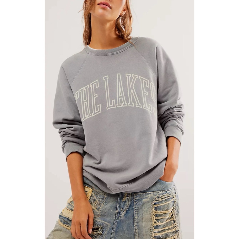 NWT Free People Retro Brand “THE LAKES” Sweatshirt Unisex